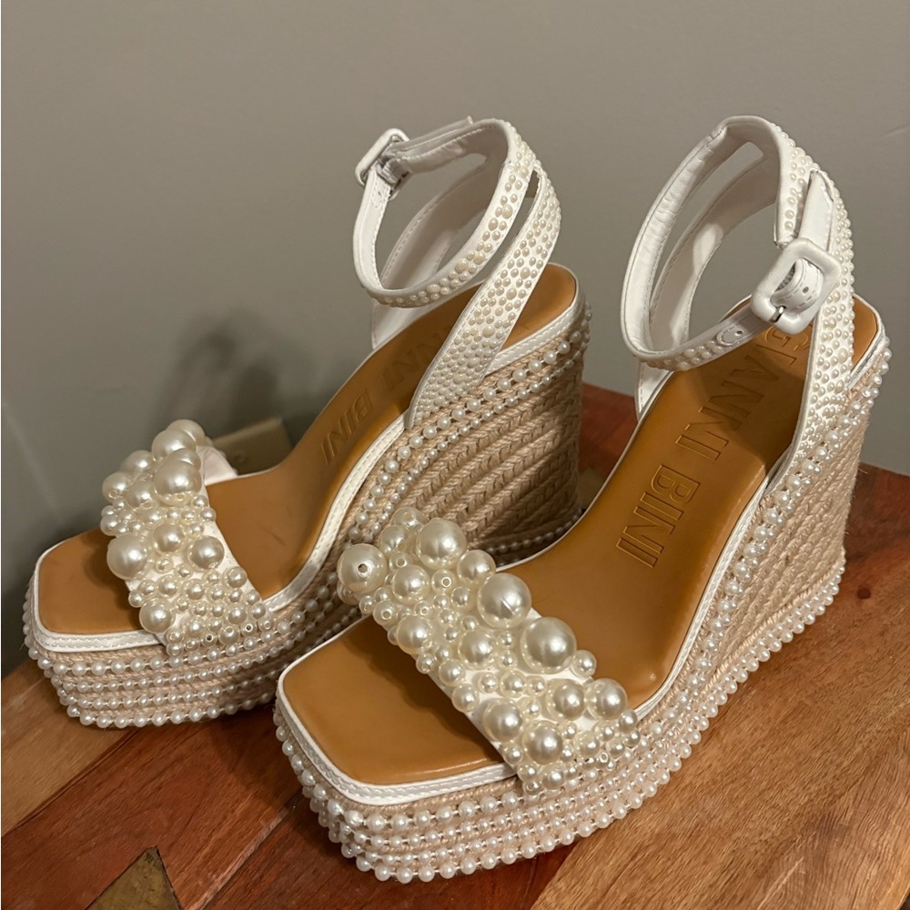 Gianni Bini White Pearl Wedge Sandals